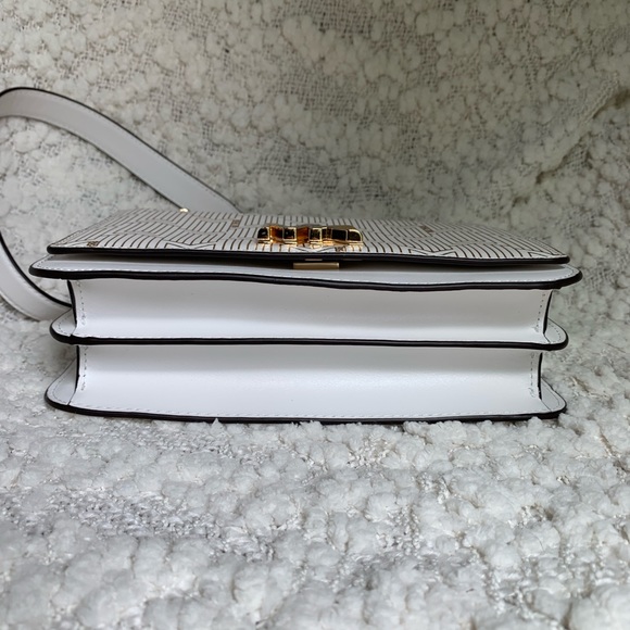 Michael Kors Mott Metallic Deco Chain Shoulder Bag - Picture 4 of 8